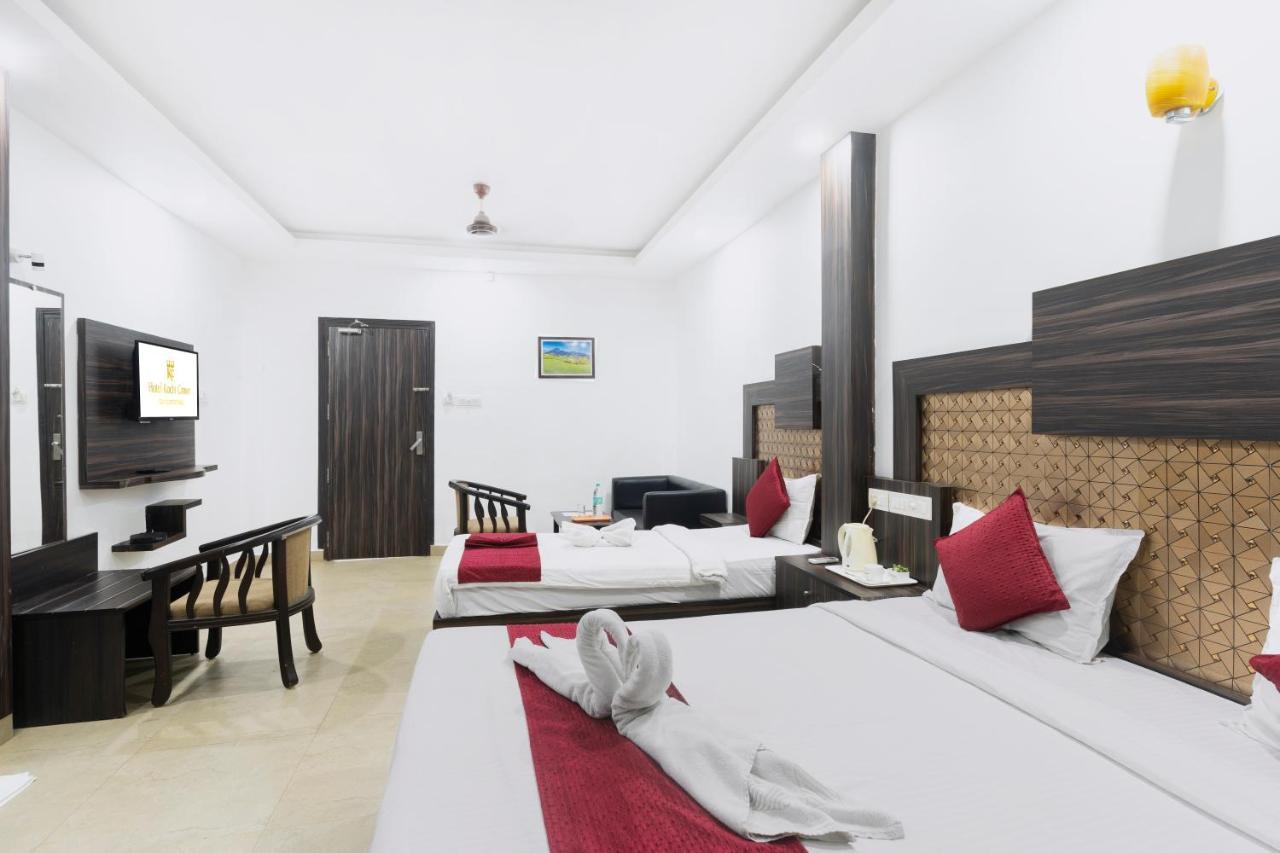 Hotel Kochi Crown Eksteriør billede
