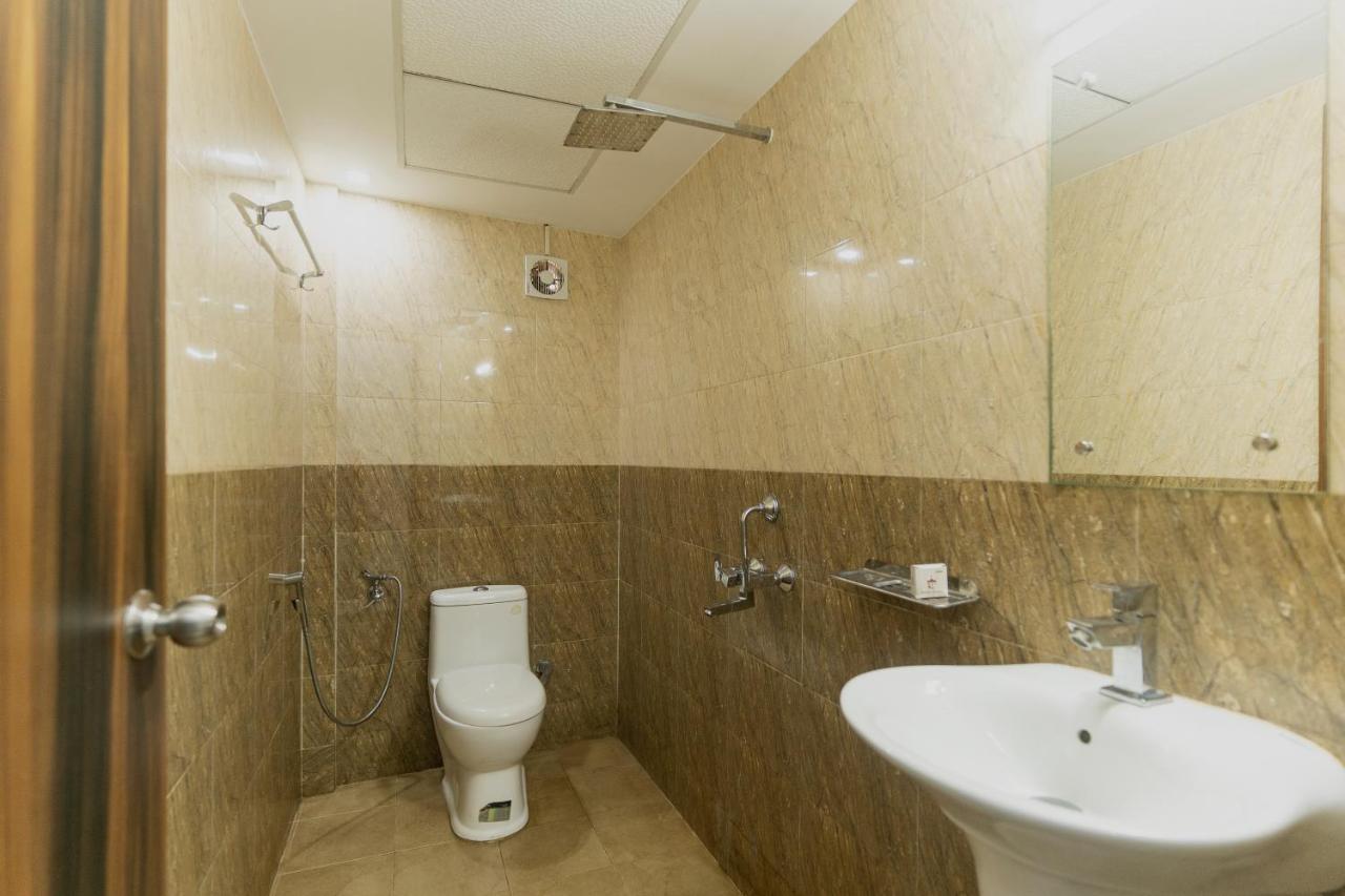 Hotel Kochi Crown Eksteriør billede