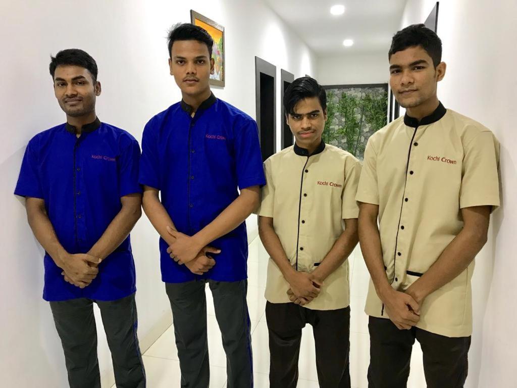 Hotel Kochi Crown Eksteriør billede